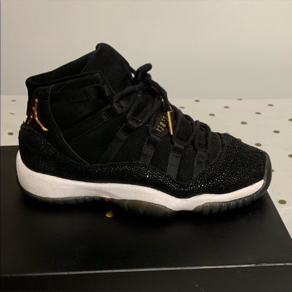 Jordan 11s. BOX INCLUDED.